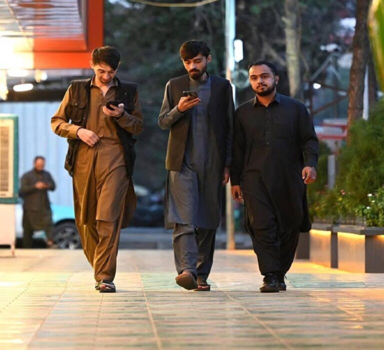 676b1f37 4bc2 4b47 b602 f5791157a429 file.jpg