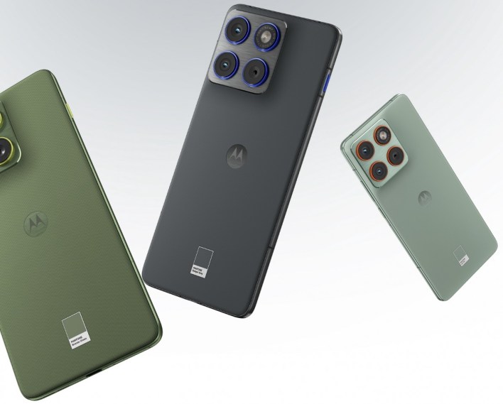 الكشف عن سعر Moto X70 Air في الصين رسمياً