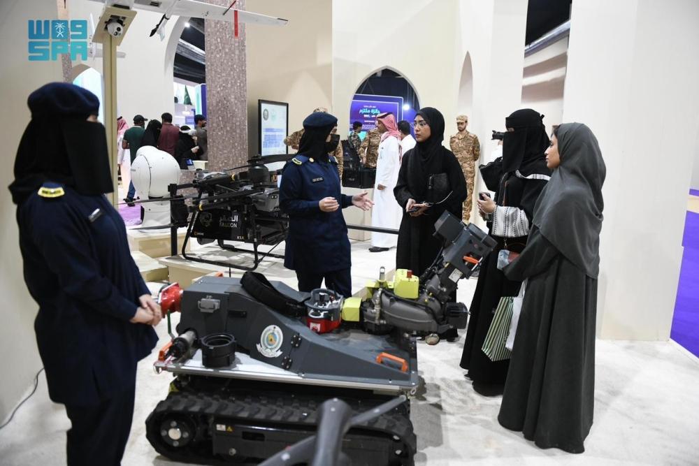 مؤتمر ومعرض الحج .. الدفاع المدني يعرض منظومة خدمات وتقنيات متطورة