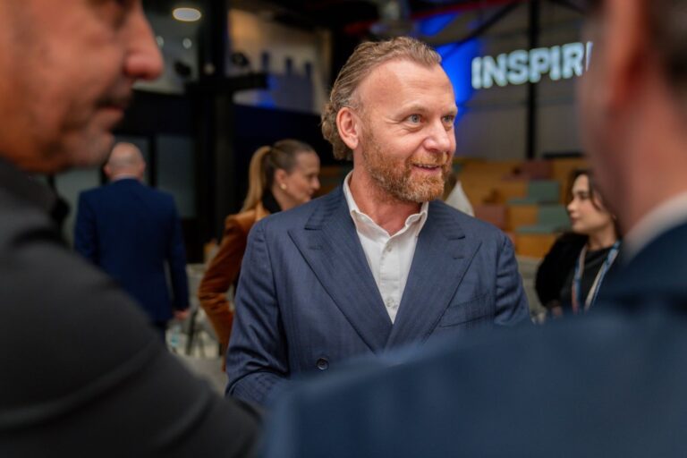 مسابقة نسيج السعودية للابتكار المستدام: الاحتفاء بالابتكار والاستدامة والاستثمار في قطاع الأزياء والنسيج بالمملكة