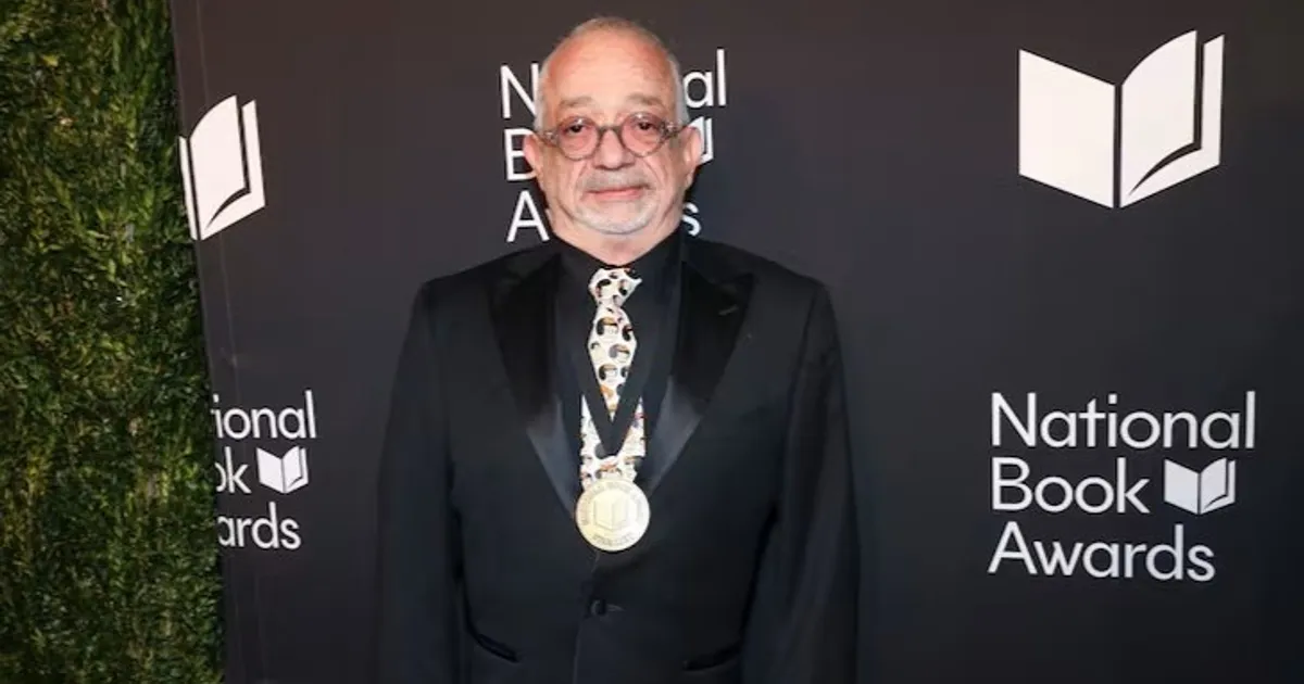 جائزة “الكتاب الوطني الأميركي” للكاتب اللبناني ربيع علم الدين