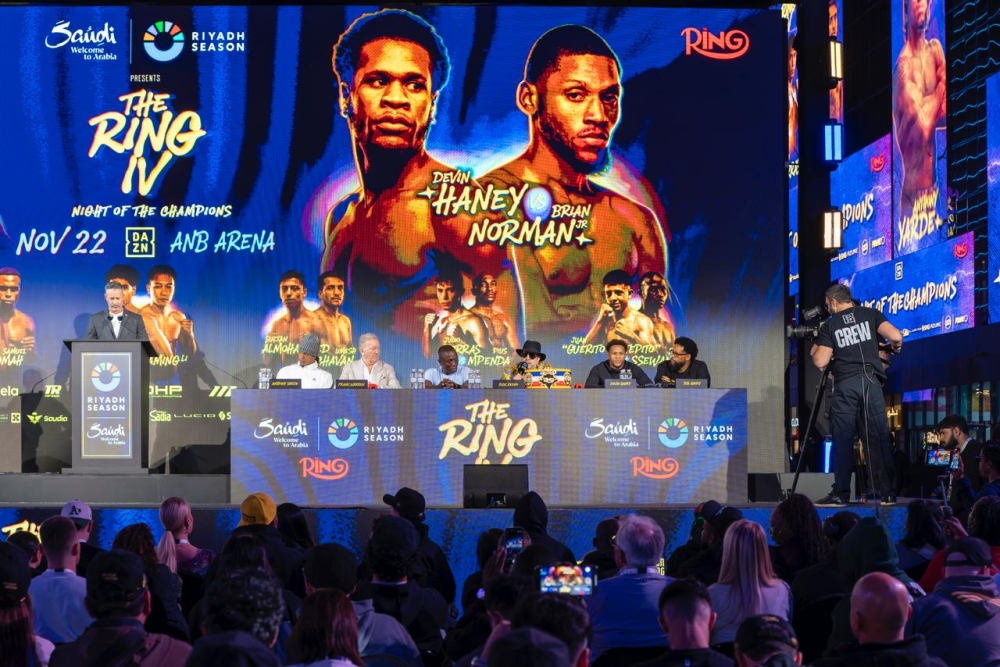تصاعد وتيرة الحماس بتصريحات نارية في المؤتمر الصحفي لـ “The Ring IV” قبل المواجهات الحاسمة السبت المقبل
