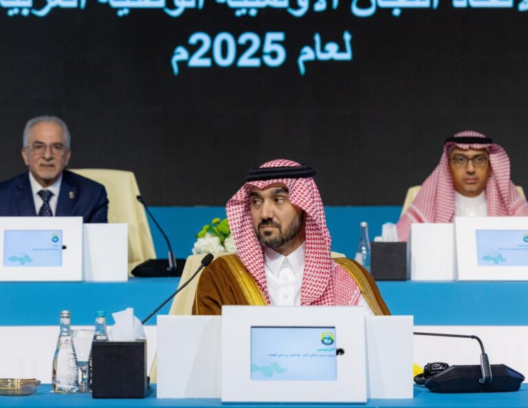 *سمو وزير الرياضة يشكر القيادة الرشيدة بمناسبة صدور موافقة مجلس الوزراء على مشروع نظام الرياضة
