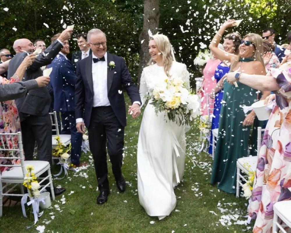 ألبانيز يكتب التاريخ.. أول رئيس وزراء أسترالي يتزوج أثناء المنصب