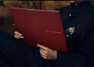 هواوي تجدد حاسب MateBook Fold القابل للطي مع تصميم فاخر جديد