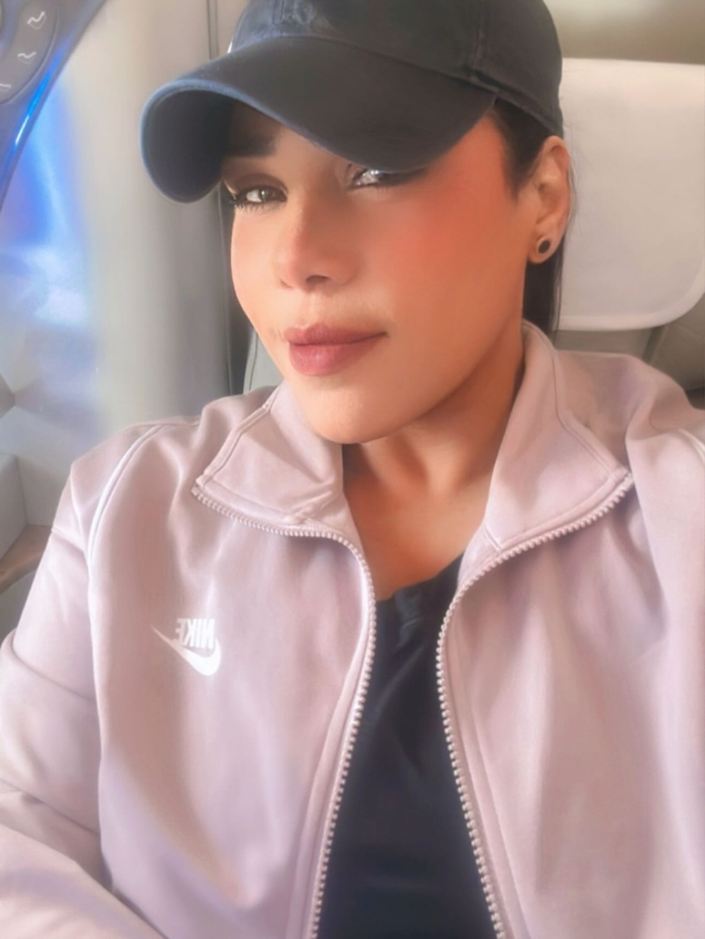 شيماء سيف ترد على تعليقات جمهورها: “الدهون مالها ومال خفة الدم؟”