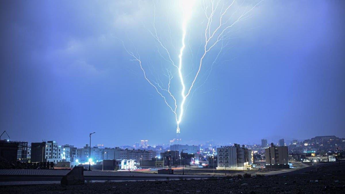 أداة ثورية للتنبؤ بالصواعق قد تغير مستقبل الطيران