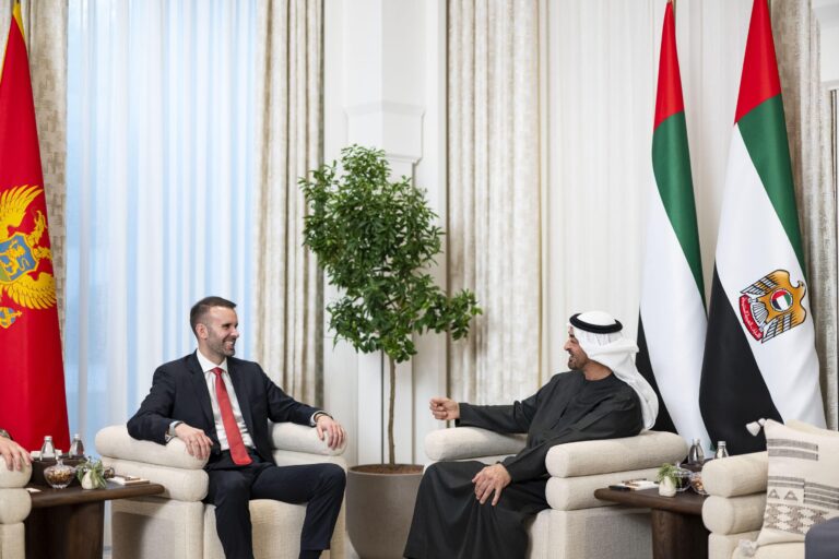 C64ec3b7 8070 4d49 be4e 4fbc4c58b598 file.jpg