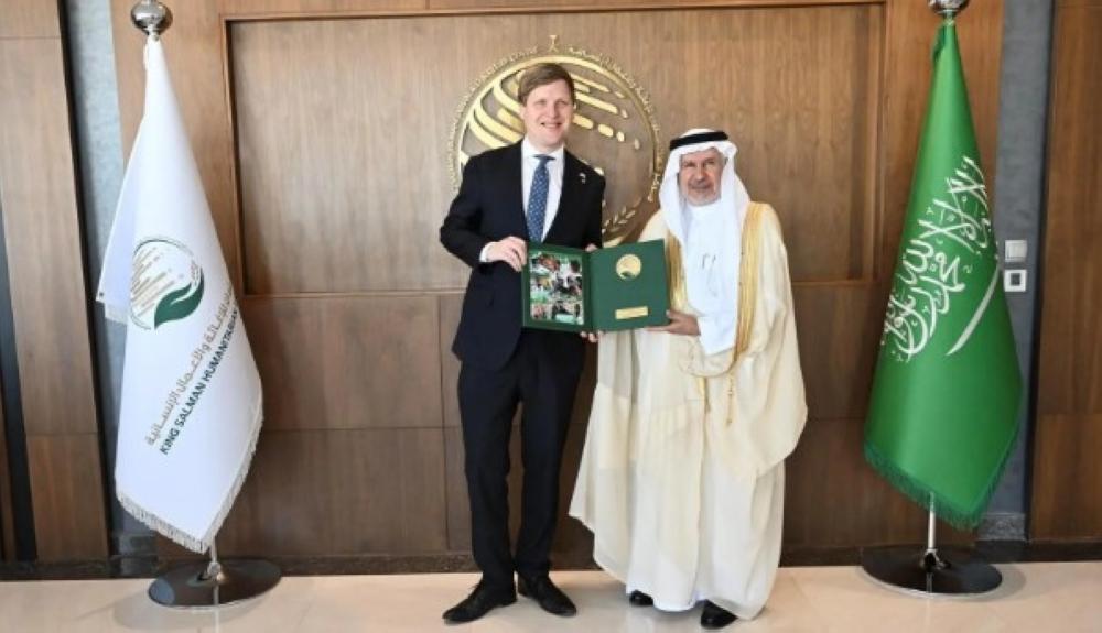 وزير التنمية النرويجي يثمّن الدور الإنساني للسعودية حول العالم