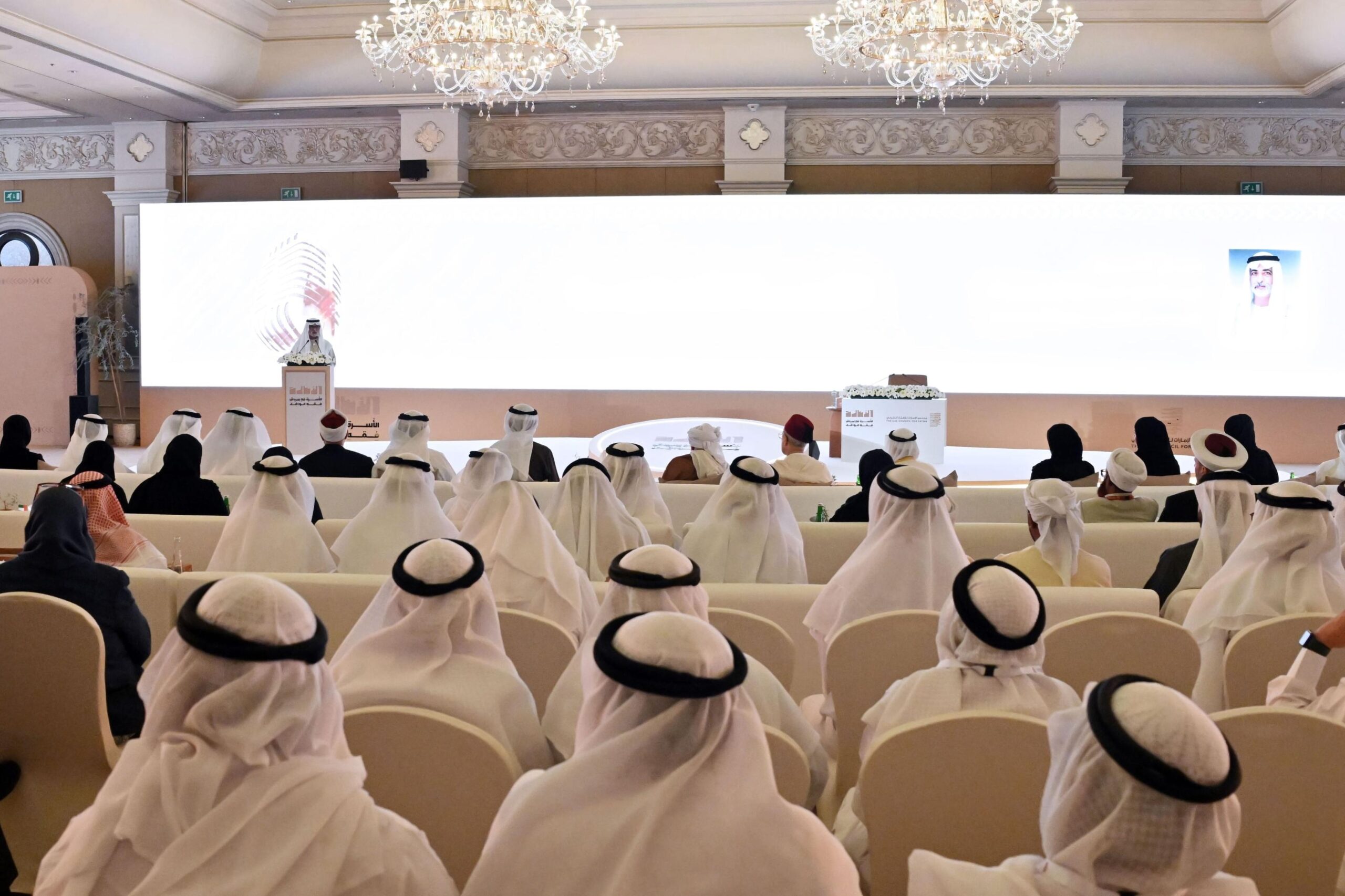 00e41ed3 475a 431e 8a32 b68f695b0a6d file.jpg