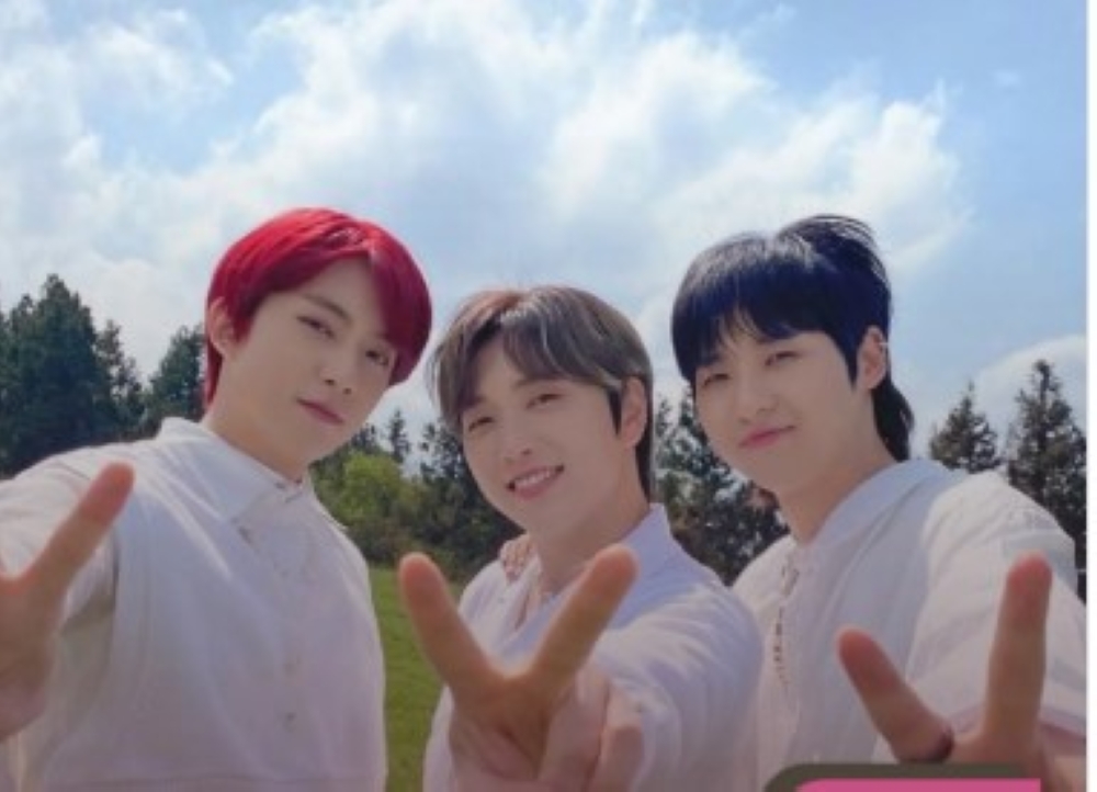 فرقة “B1A4” تعلن إنهاء تعاونها مع وكالة WM للترفيه