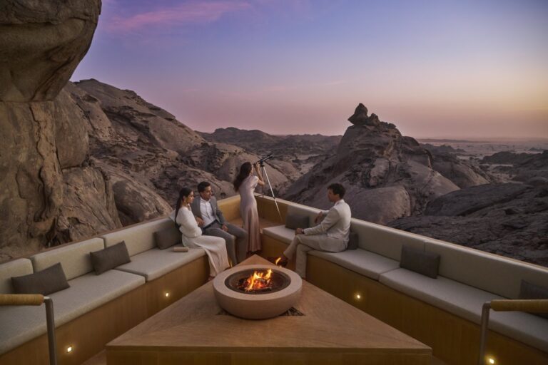 تجارب استثنائية بين البحر والجبل في شيبارة وديزرت روك