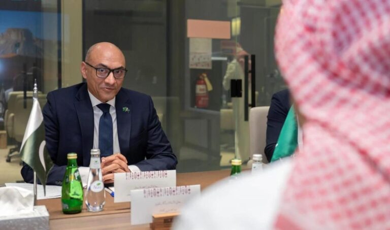 85fb0d47 51a8 4690 a820 c8713169d0ea file.jpg