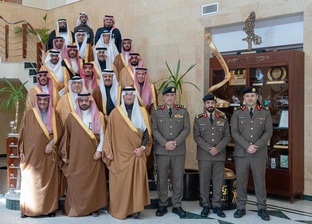 Cd8ef90e a4af 4d40 90fa c3a9a8aac156 file.jpg