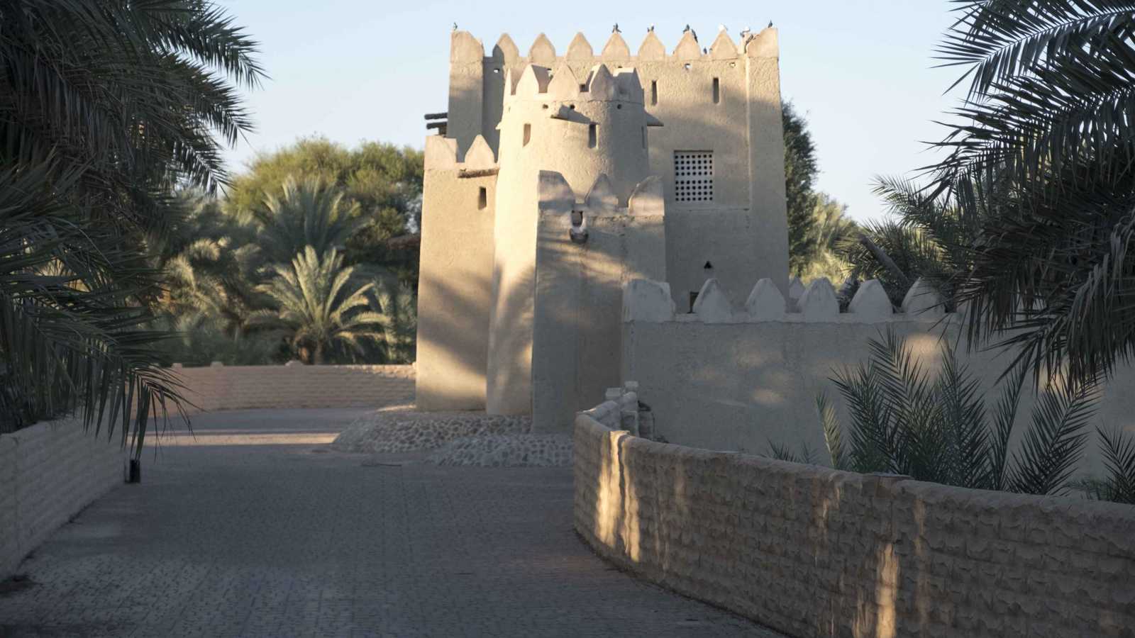 “المسارات الثقافية في العين” رحلة نحو التاريخ