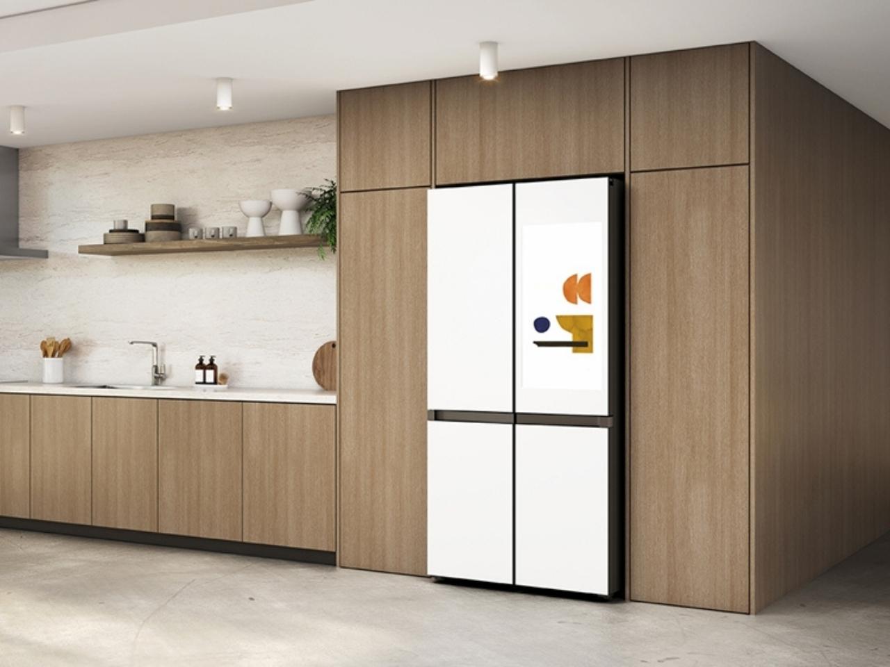 سامسونج تدمج مساعد جوجل الذكي Gemini في ثلاجاتها الذكية