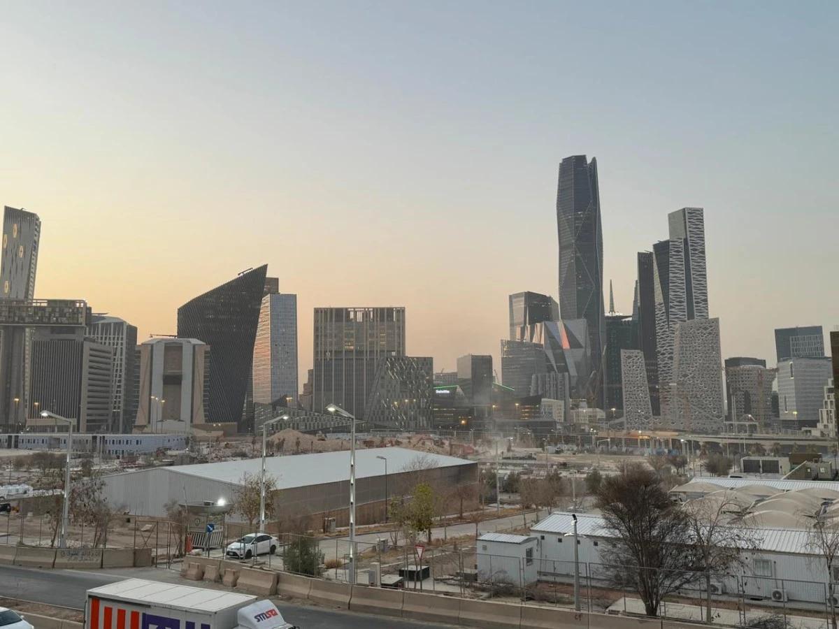 “بلومبرغ”: نمو الاقتصاد السعودي 4.5% في 2026 مع تباطؤ التضخم