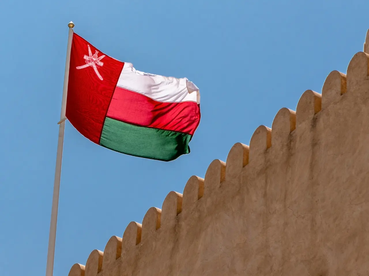 سلطنة عُمان تؤسس مركزًا ماليًا دوليًا