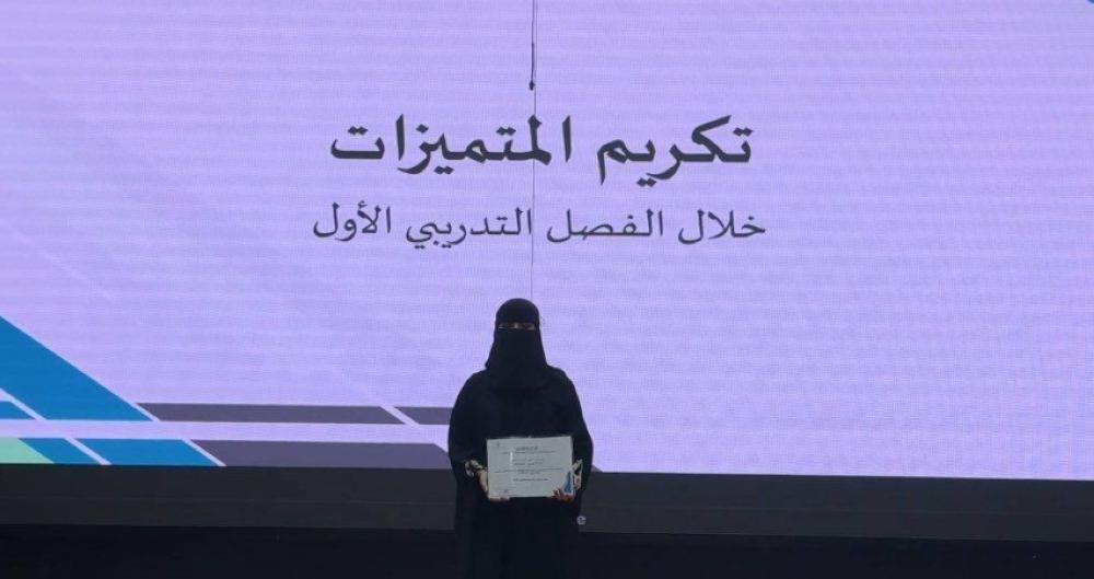 1deb0d98 022b 47b8 b5f5 d5a46cb2c61f file.jpg