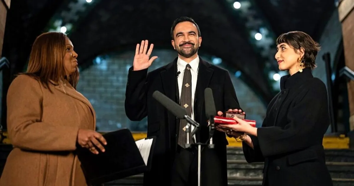 مصحف من سوريا العثمانية أقسم عليه ممداني معروض في نيويورك