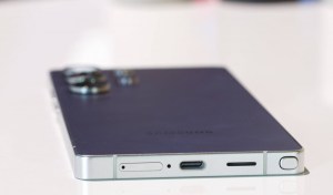 سامسونج تختبر بطارية 20000 مللي أمبير بتقنية السيليكون الكربوني