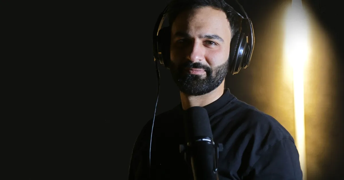 سائد نجم.. معنى أن تصنع “بودكاست” في فلسطين