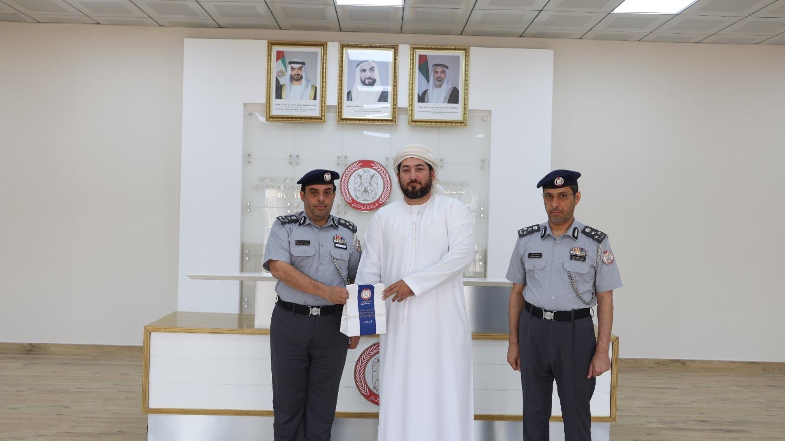 37b46665 8c17 42b5 84cf 358303e20dd4 file.jpg