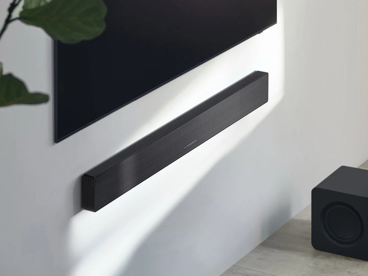 ساوند بار Samsung HW-QS90H بقدرات جهير مذهلة دون الحاجة لمضخم منفصل