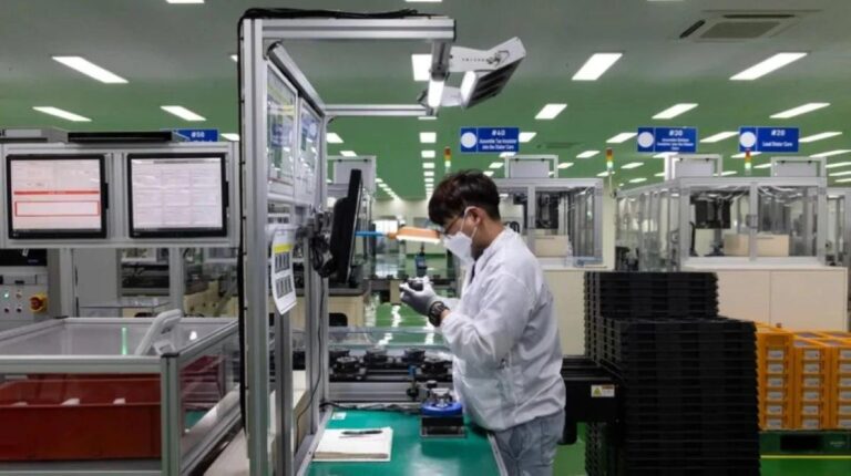 8141947c e92d 4d1d 9a9e 00c5b6c7dcc4 file.jpg