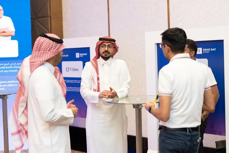 9aadabf6 94c0 4163 81ae 5652874661fc zawta.webp