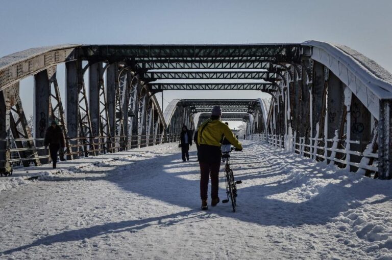 B3f9b6d4 a9a1 4877 9437 1e7901d82128 file.jpg