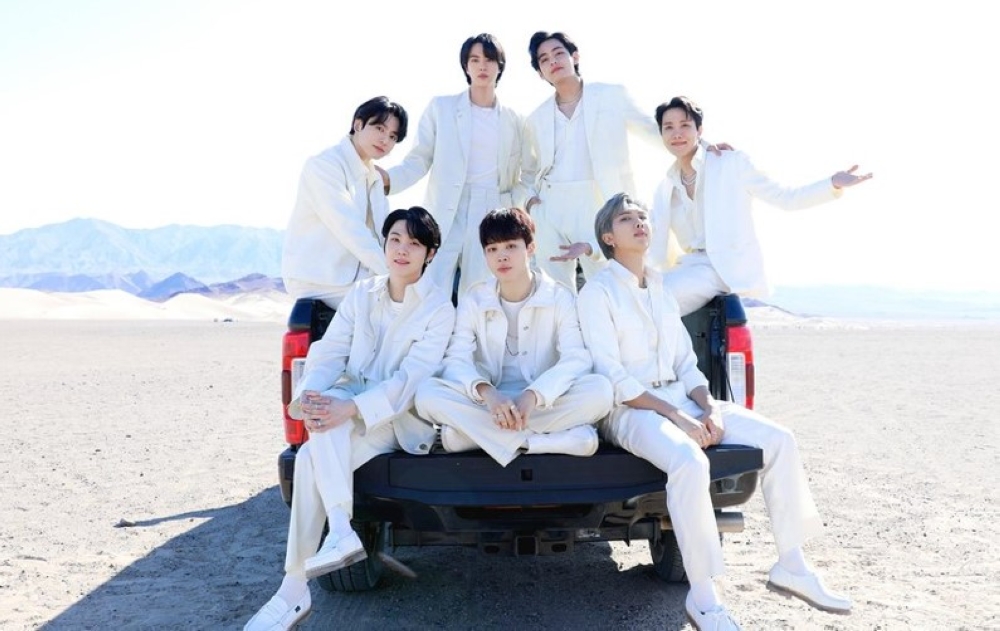 إنجاز جديد لفرقة BTS في اليابان.. بلاتينية وذهبية لأغنيتين