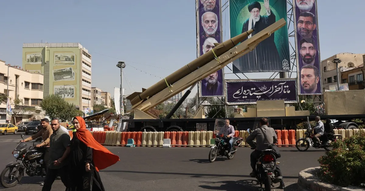 طهران “جريحة لكنها خطيرة”..سيناريوهات رد إيران على هجوم أميركا المحتمل