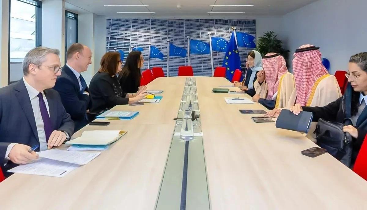 0999d0ab e20b 473a 8035 54d7fab8fcae file.jpg