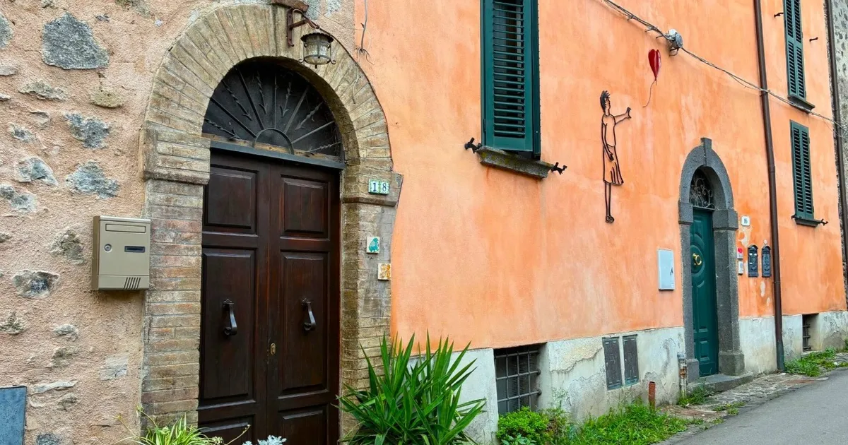 54b81d2d 2d9e 4c3d 8d80 409f9d84e5cb file.webp