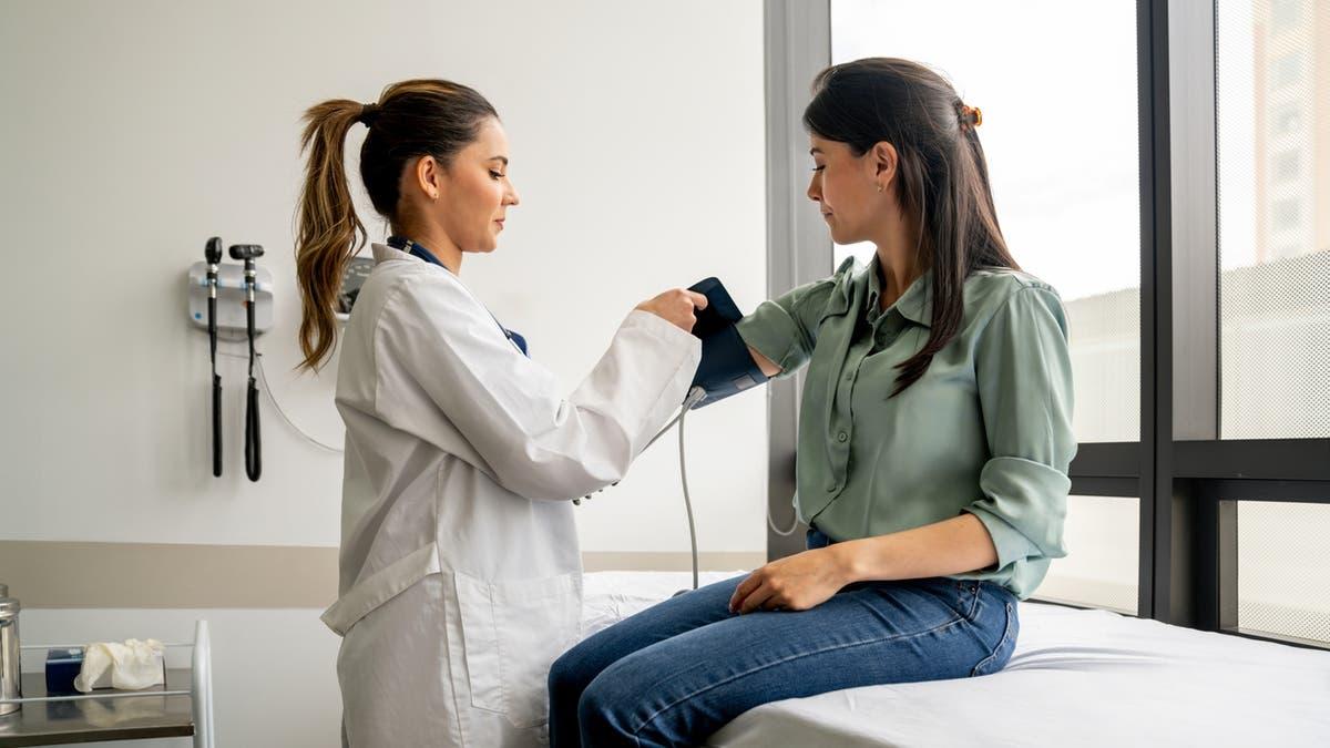 6 نصائح أساسية لخفض ضغط الدم.. تعرف على أحدث التوصيات