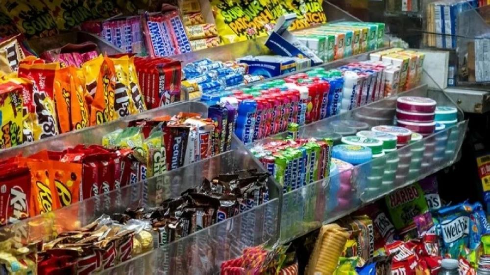 هل حلويات الأطفال آمنة؟ تقرير جديد يُشعل النقاش