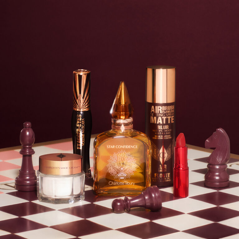 شارلوت تلبوري تتوج ملكاتها في شهر رمضان مع حملة إعلانية نجمتاها ليلى زاهر ورهف الحربي