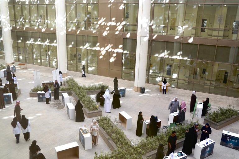 A7c399b5 4927 4525 8dc1 93d33d8f3326 file.jpg