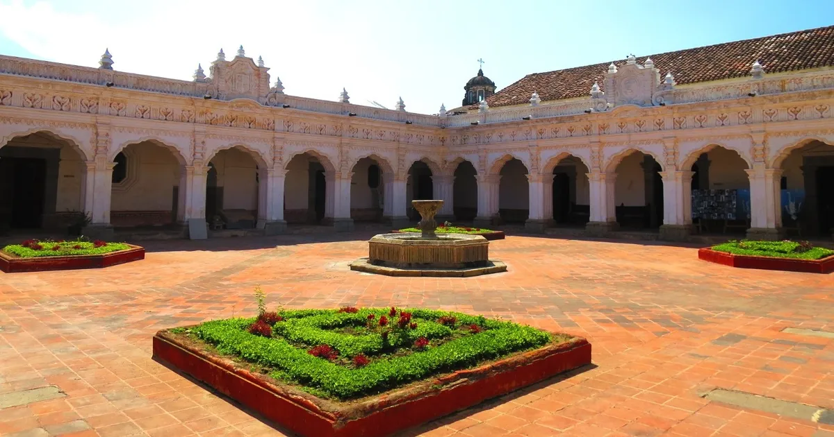 غواتيمالا تغلق آخر معاقل الفن الاستعماري