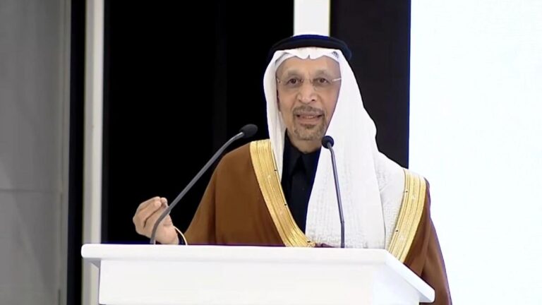 Eecf5999 e53b 4c00 99d0 cb88edb1764b file.jpg