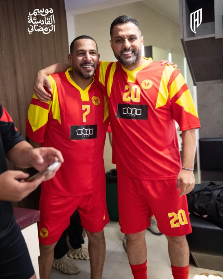 نجوم الكرة السعودية والخليجية يلتقون وفاء لـ"فايل" القادسية