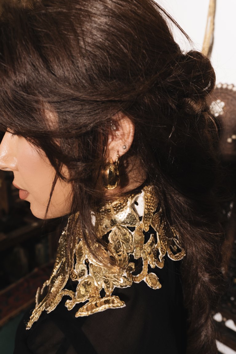 لترايون: عندما يتحوّل الإرث العسكري إلى أناقة أنثوية معاصرة