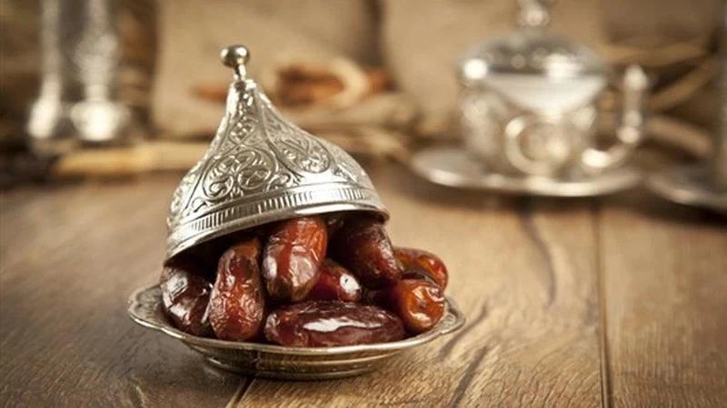 التمر درع طبيعي للمناعة.. لكن احذر السعرات!
