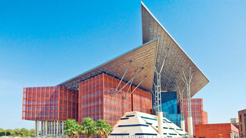 شابان يُنشئان موقعاً مزيفاً لشحن أرصدة الهواتف النقالة