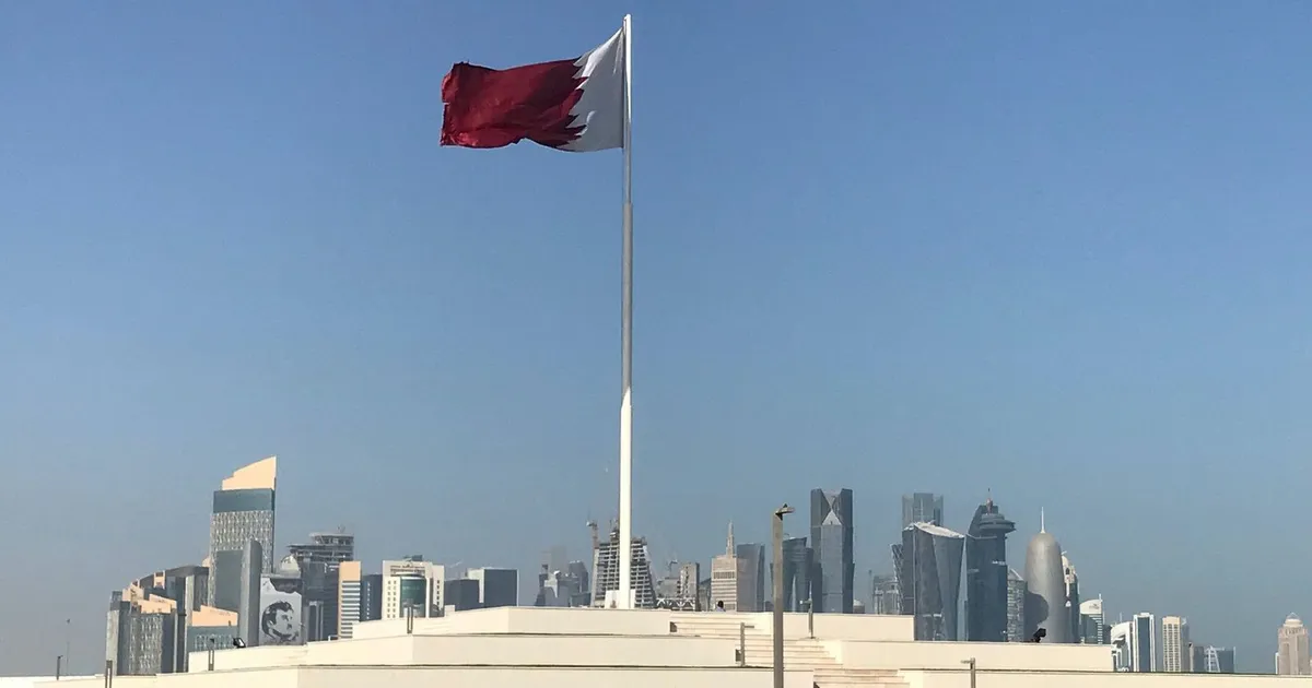 قطر تعلن وفاة 6 أشخاص في حادث سقوط مروحية في المياه الإقليمية للدولة