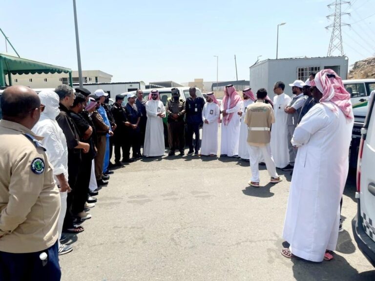 200d60fa c320 4160 a6fb f5f418cae67b file.jpg