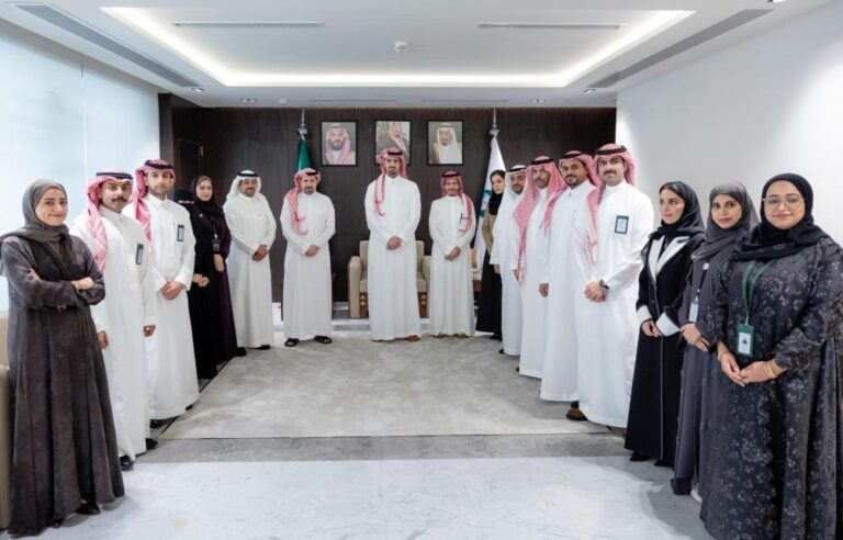 Cde2cead c3e3 4db2 ba33 f795117111ff file.jpg