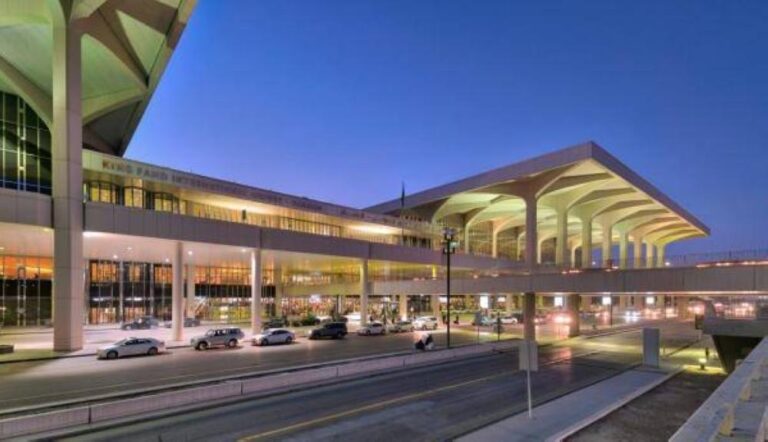 E302b419 4eb5 4d5c b53a 2723610f62be file.jpg