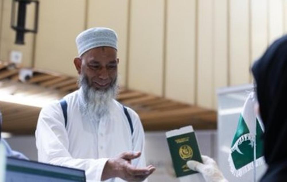 إعفاء ضيوف الرحمن من الرسوم.. ومهلة استثنائية للمغادرة عبر المنافذ الدولية – عاجل